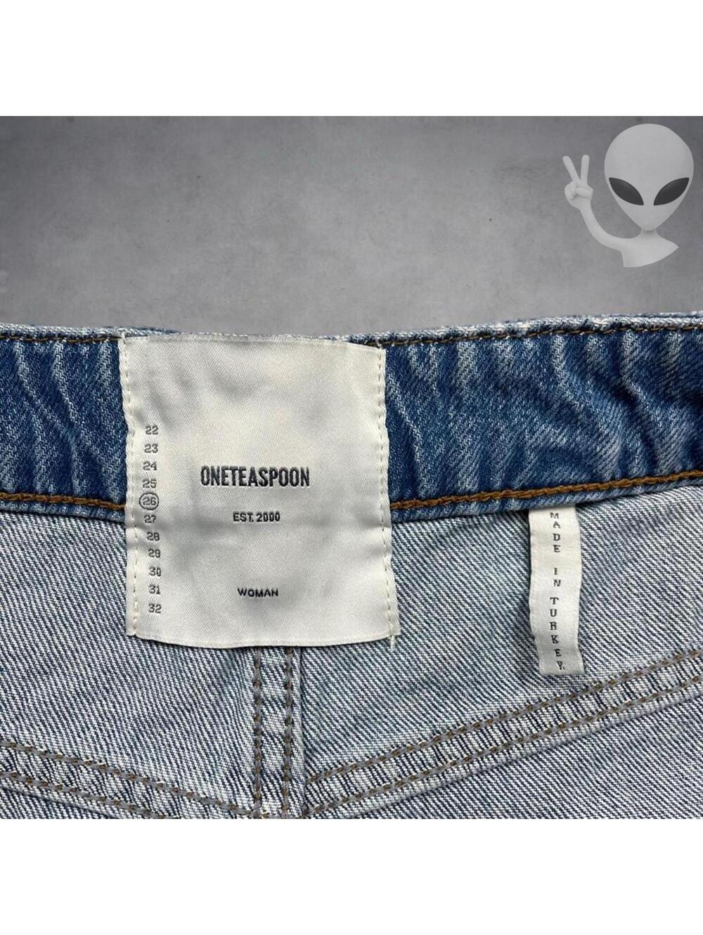 One Tea Spoon Outlaws Denim Shorts Size 25 Blue Button Fly Distressed Cut Off - Picture 3 of 5